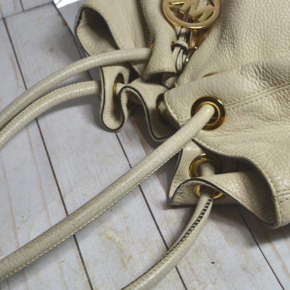 Michael Kors East West Brown Leather Ring Tote - Picture 4 of 5